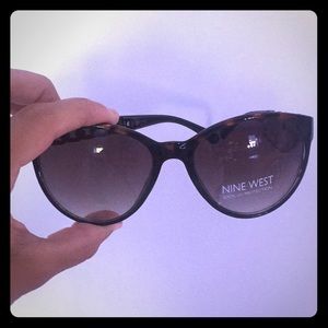 NWT Nine West sunglasses